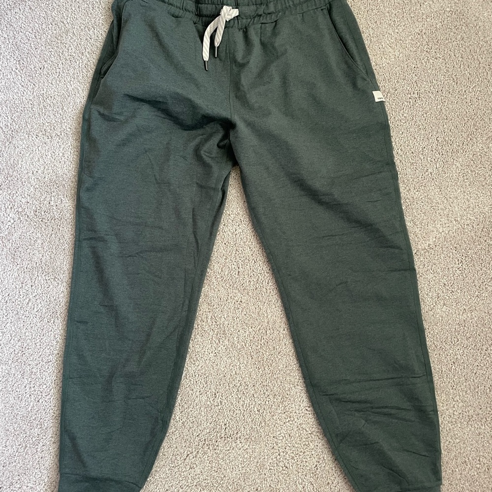 Vuori performance jogger